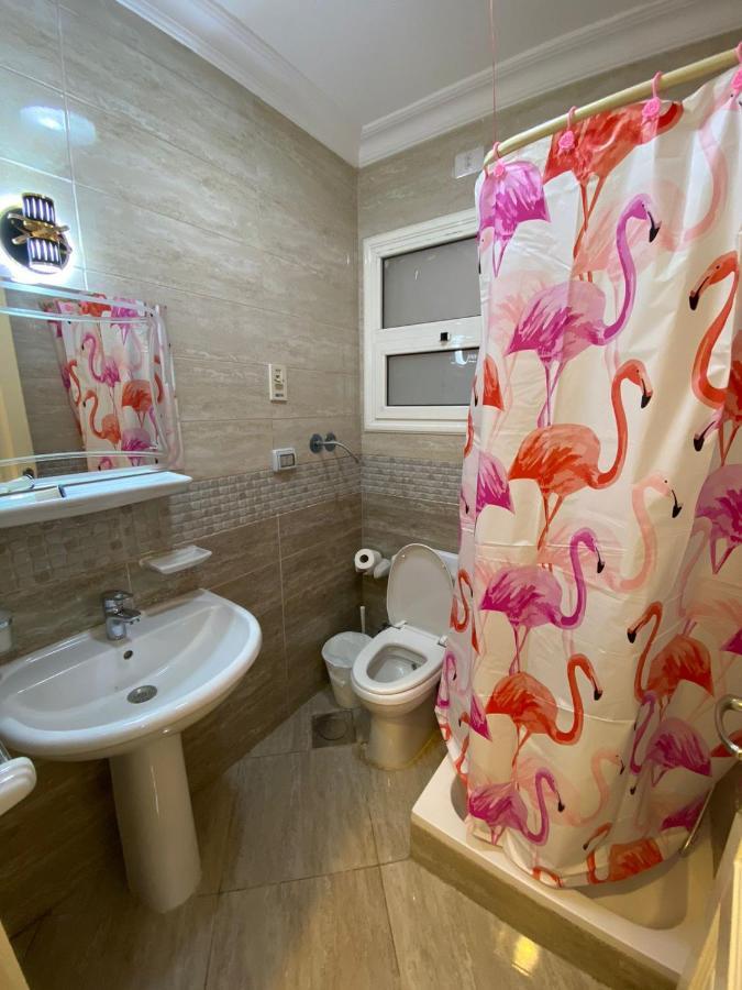 Madinaty Well-Furnished 3- Bedroom Apartment - شقة فندقيه للايجار مدينتي Madinat ash Shuruq Exteriör bild