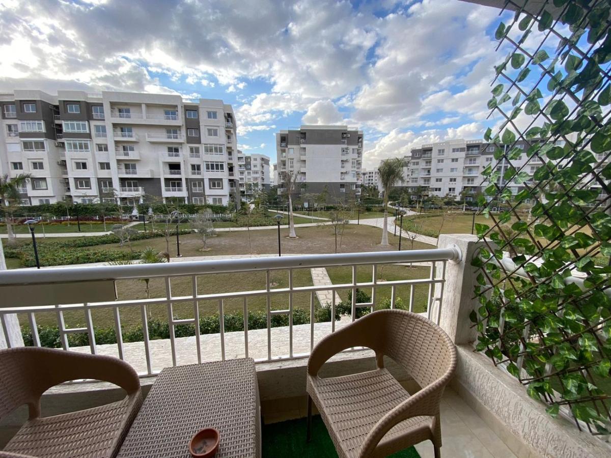 Madinaty Well-Furnished 3- Bedroom Apartment - شقة فندقيه للايجار مدينتي Madinat ash Shuruq Exteriör bild